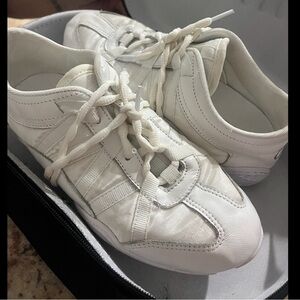 Nfinity Evolution White Cheer Shoes size 6.5